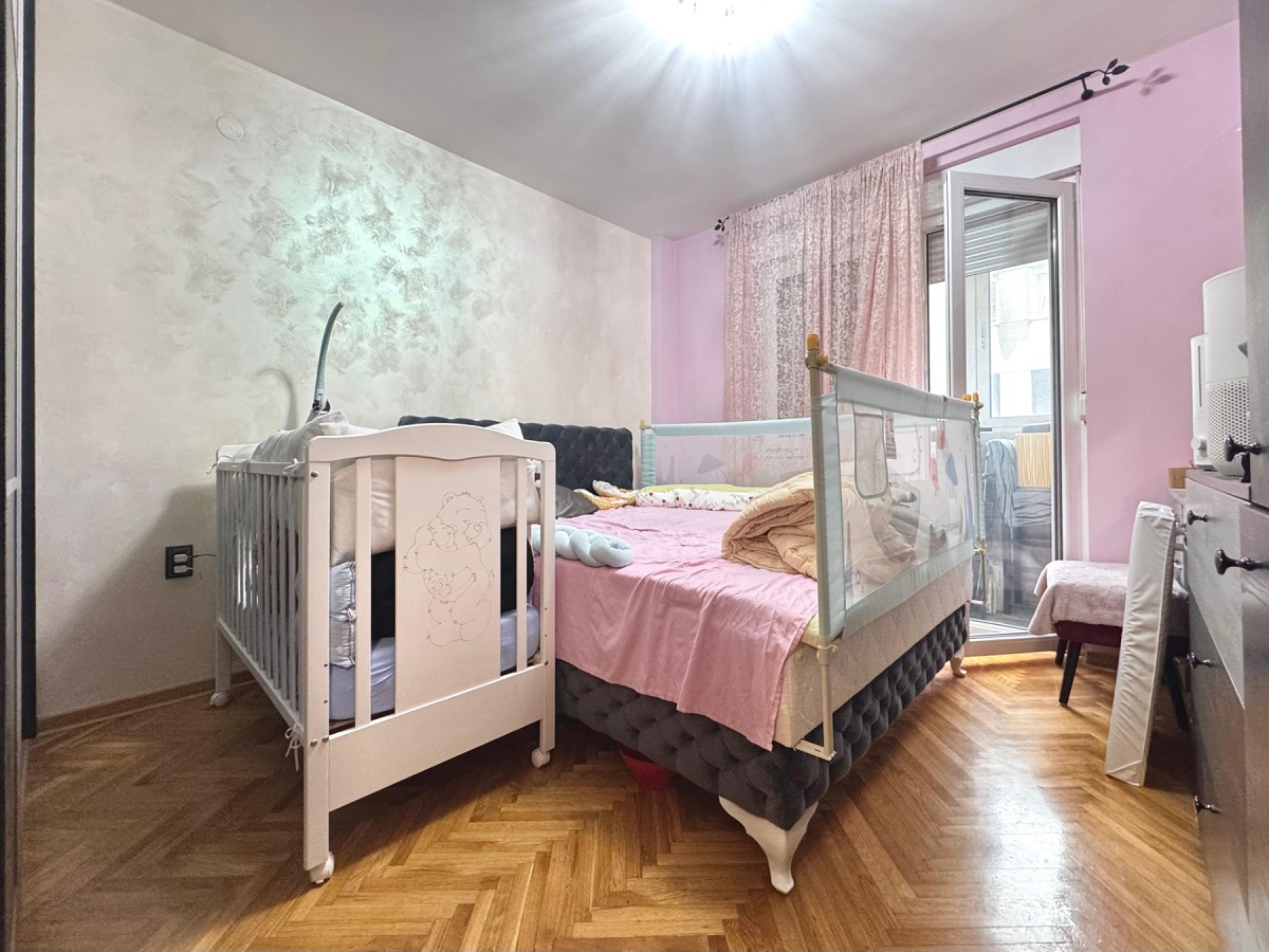 Vračar  Mileševska 3 0 stan sa terasom  84m2 4