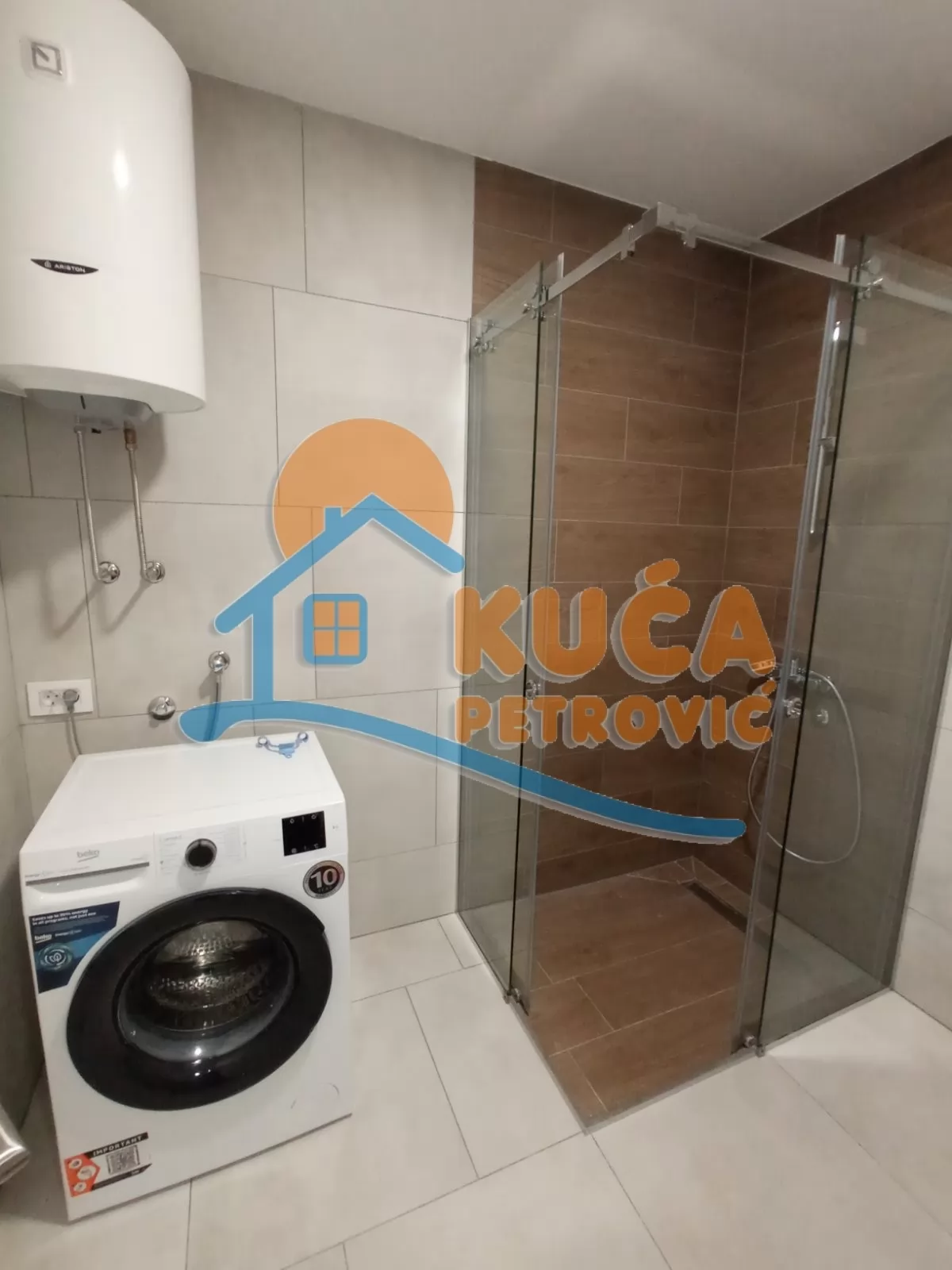 Dvosoban stan, 72 m2, Centar, Oblačića Rada ID: i-016452 17