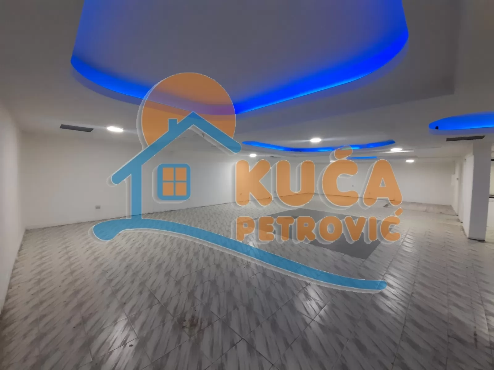 Lokal, 149 m2, Centar, Obrenovićeva ID: i-015389 1