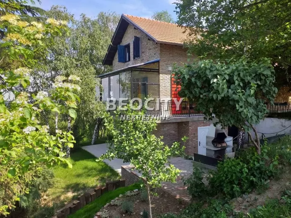 Kuća, 244 m2, Novi Sad ID: 132233 1