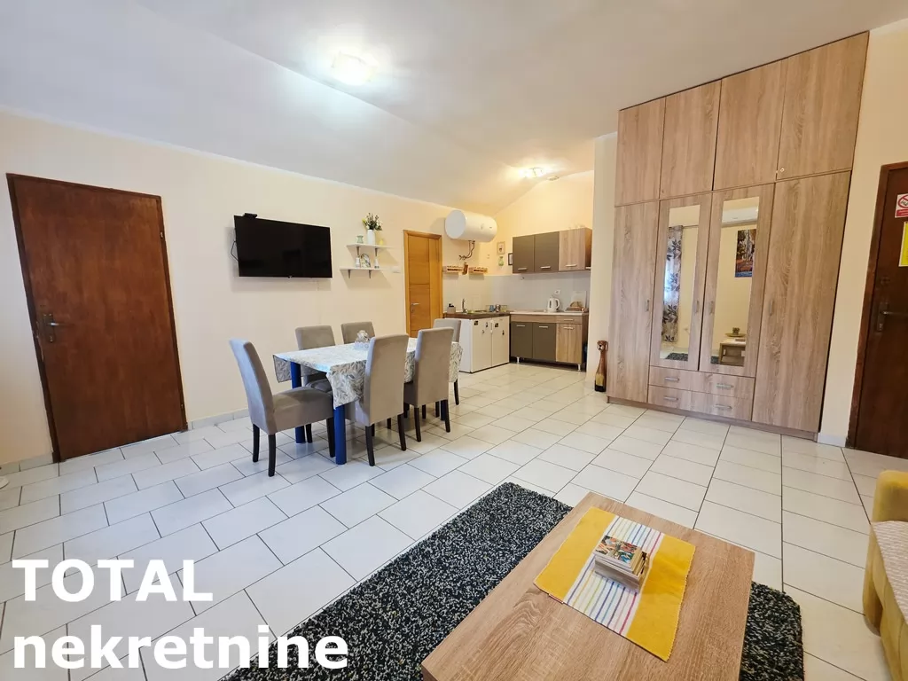 Stan,NOVI SAD,CENTAR,kv: 50.00, € 130000, ID: 1102619 2