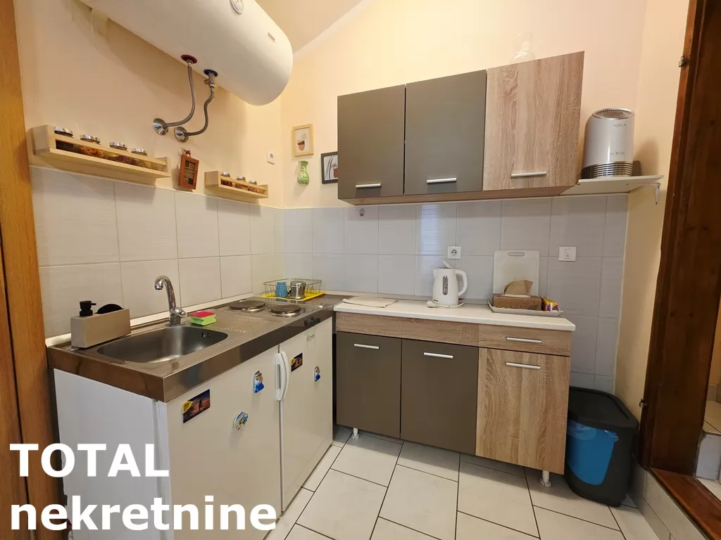 Stan,NOVI SAD,CENTAR,kv: 50.00, € 130000, ID: 1102619 4