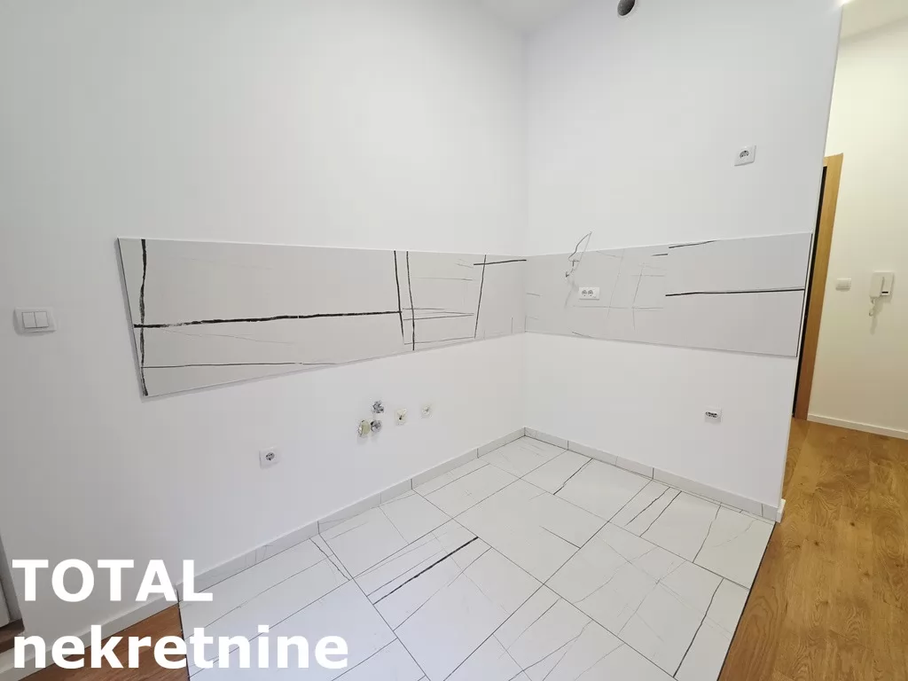 Stan,NOVI SAD,SAJAM,kv: 29.00, € 105000, ID: 1102557 5