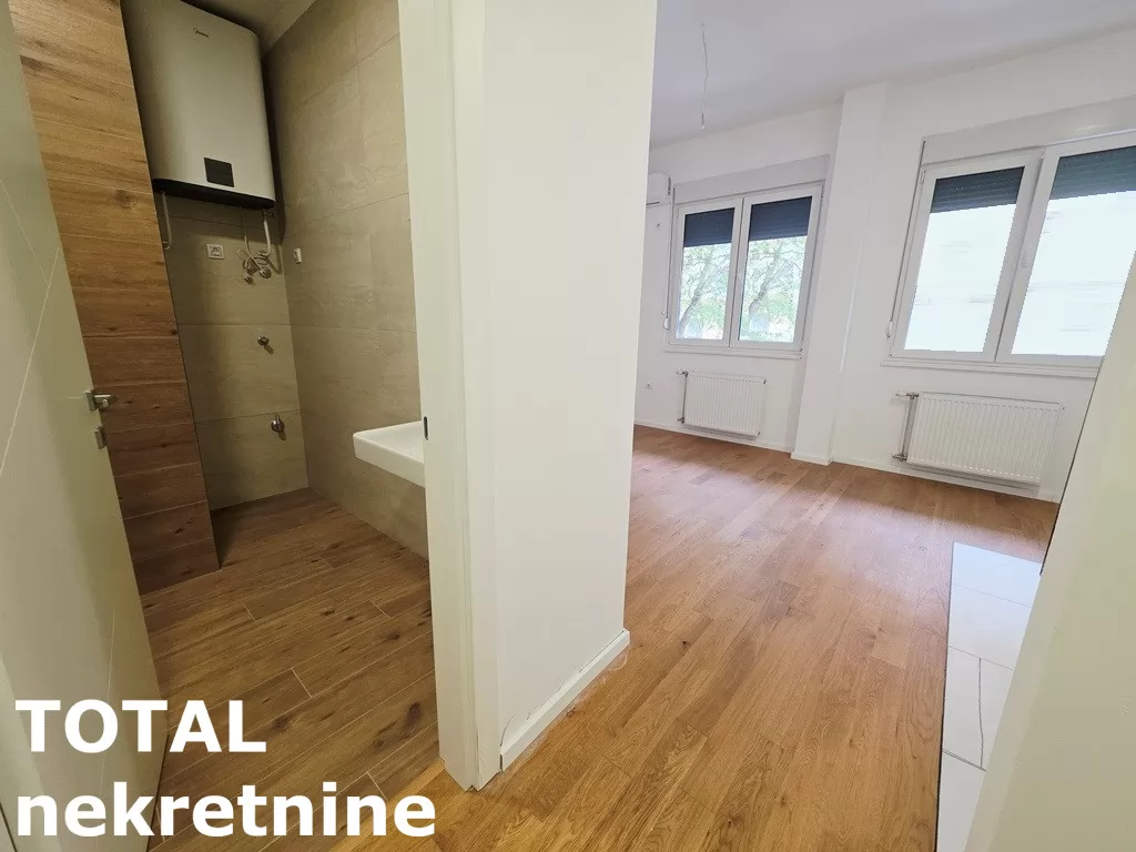 Stan,NOVI SAD,SAJAM,kv: 29.00, € 105000, ID: 1102557 8