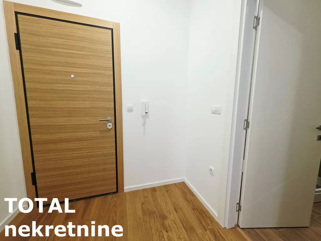 Stan,NOVI SAD,SAJAM,kv: 29.00, € 105000, ID: 1102557 9