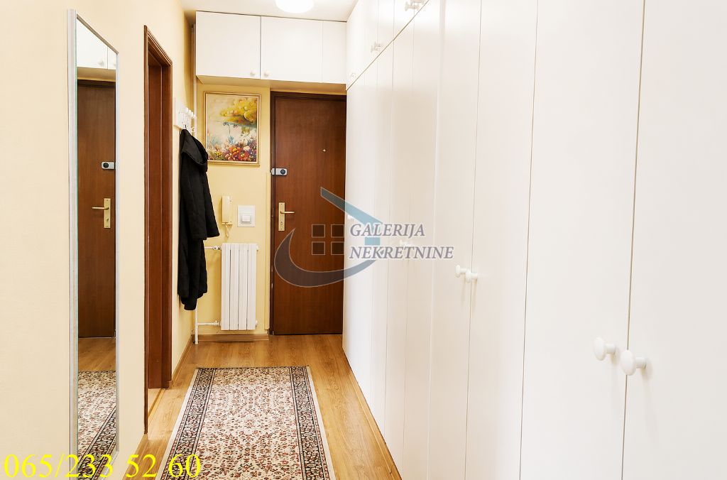 Inđija  Centar   Kralja Petra I 72m2 5