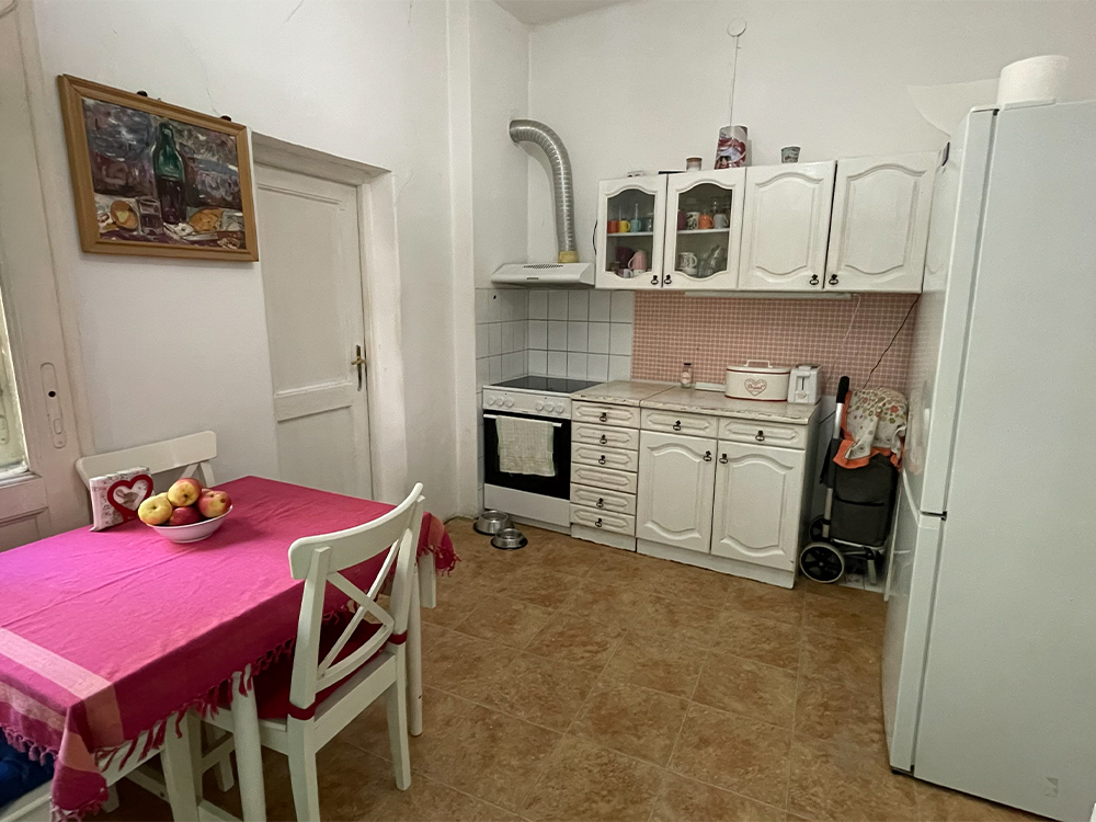 4 5 salonski stan u centru grada  Lomina  93m2 2