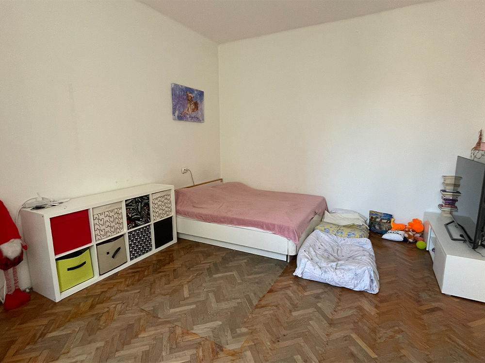 4 5 salonski stan u centru grada  Lomina  93m2 3
