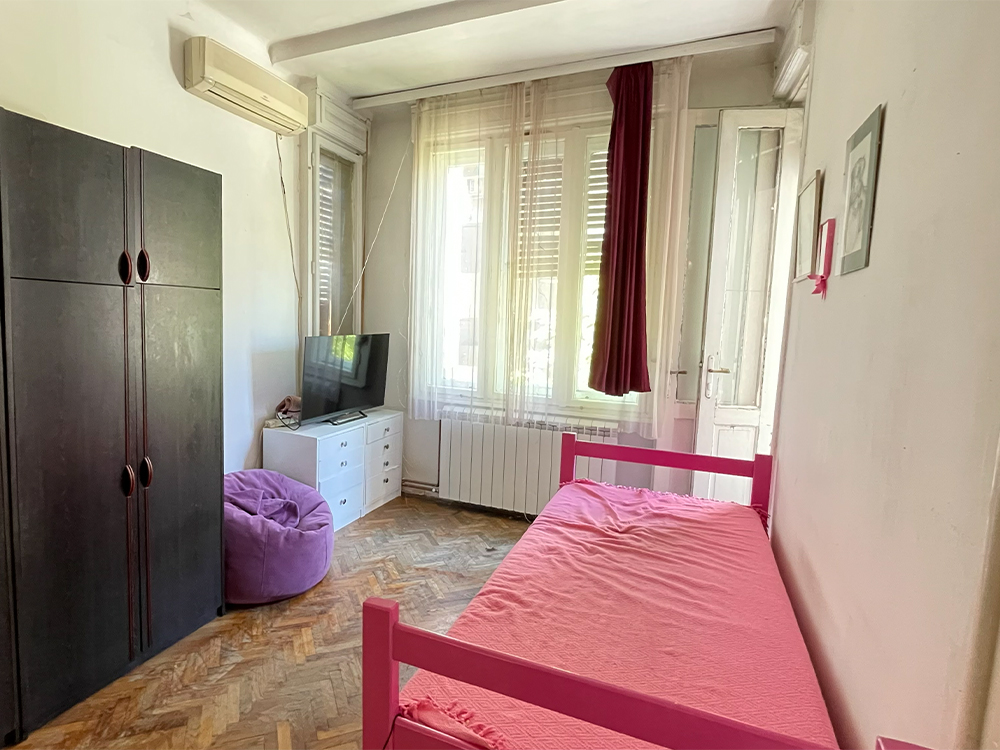 4 5 salonski stan u centru grada  Lomina  93m2 4
