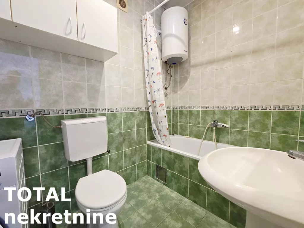 Stan,NOVI SAD,BULEVAR,kv: 34.00, € 100000, ID: 1102498 11