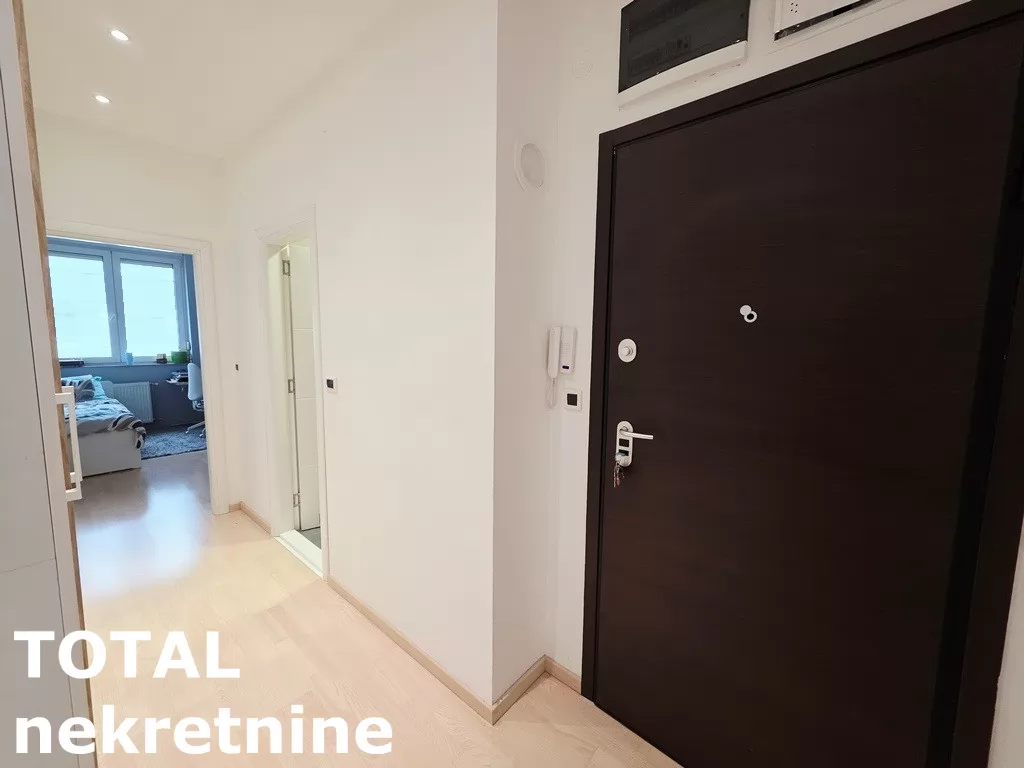 Stan,NOVI SAD,NOVA DETELINARA,kv: 97.00, € 300700, ID: 1102620 20