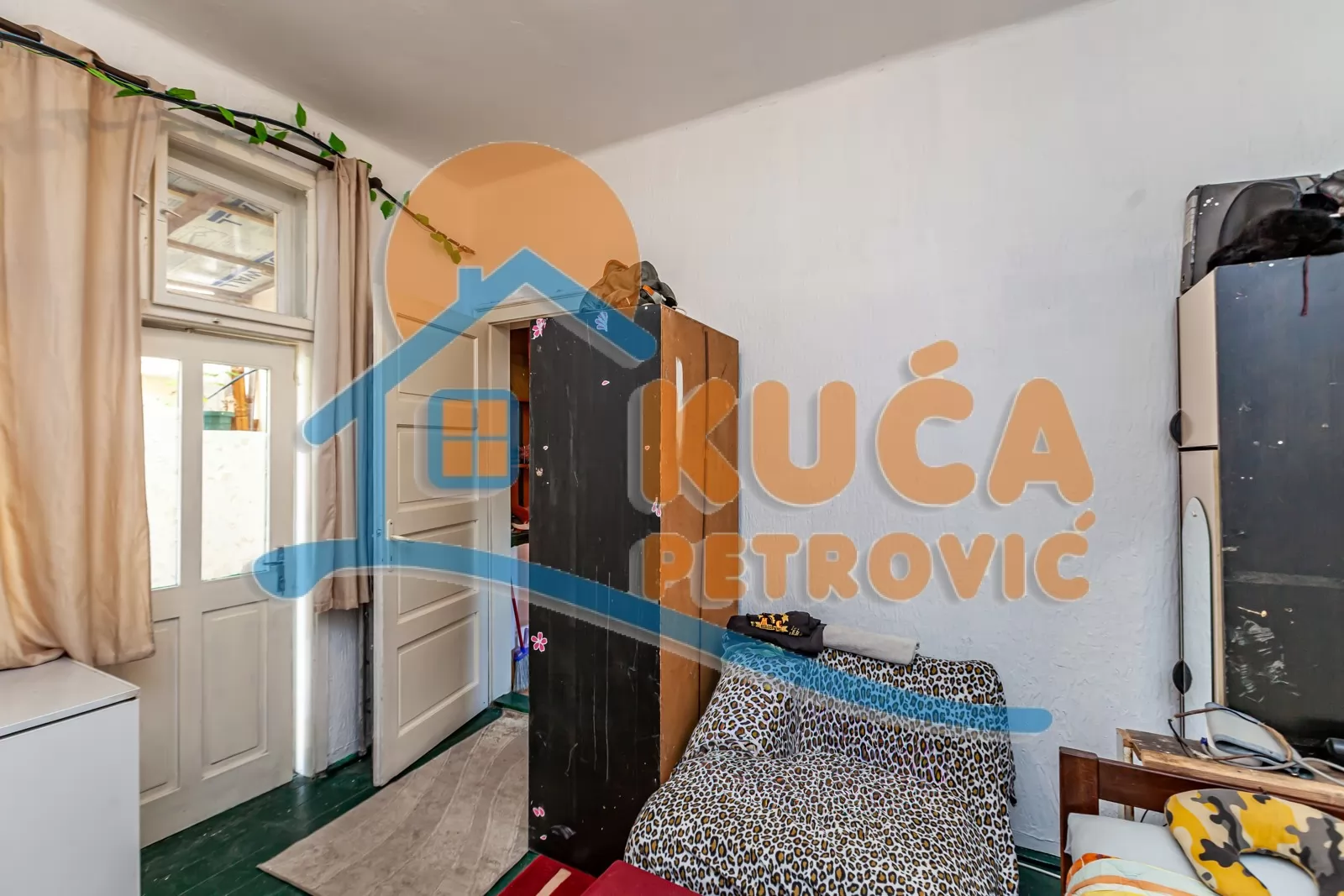 Trosoban stan, 54 m2, Železnička stanica, Šumadijska ID: p-016468 4
