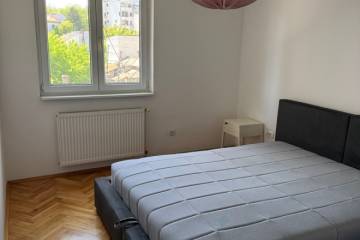 Renoviran 3 0 stan kod Partizanovog stadiona  68m2 4