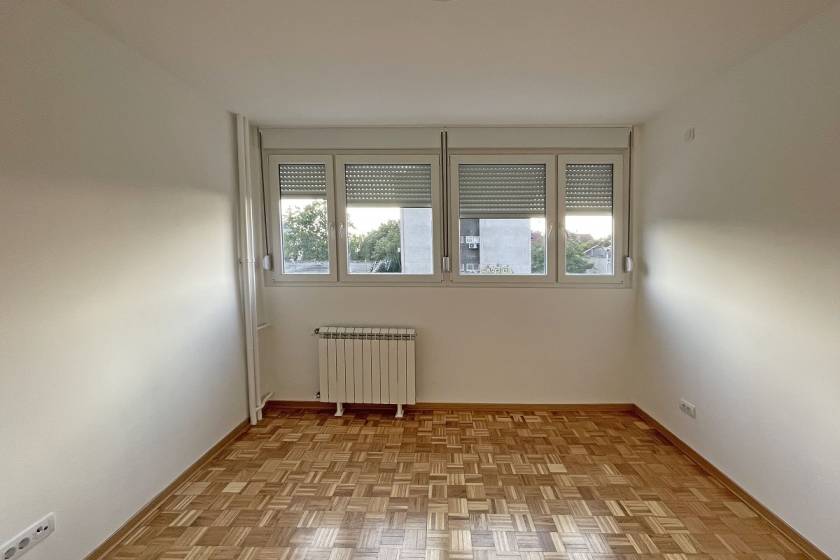 Stan za izdavanje na Banovom brdu u Požeškoj  57m2 3