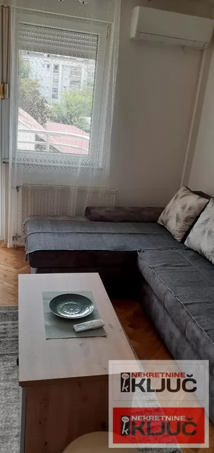 Jednoiposoban stan 41 m², Nova Detelinara, Novi Sad 2