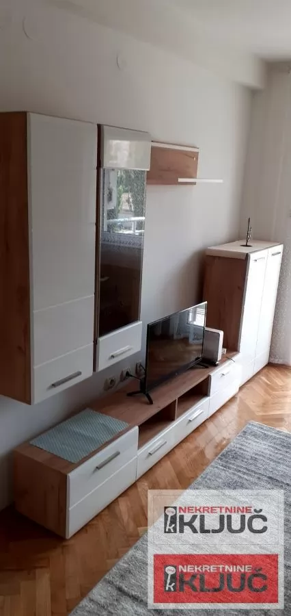 Jednoiposoban stan 41 m², Nova Detelinara, Novi Sad 3