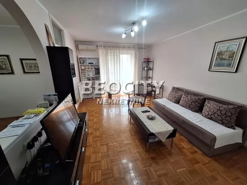 Trosoban stan, 79 m2, Centar, Marka Čelebonovića ID: 131989 1