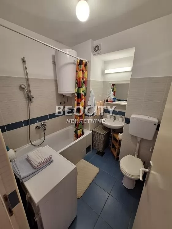 Trosoban stan, 79 m2, Centar, Marka Čelebonovića ID: 131989 10