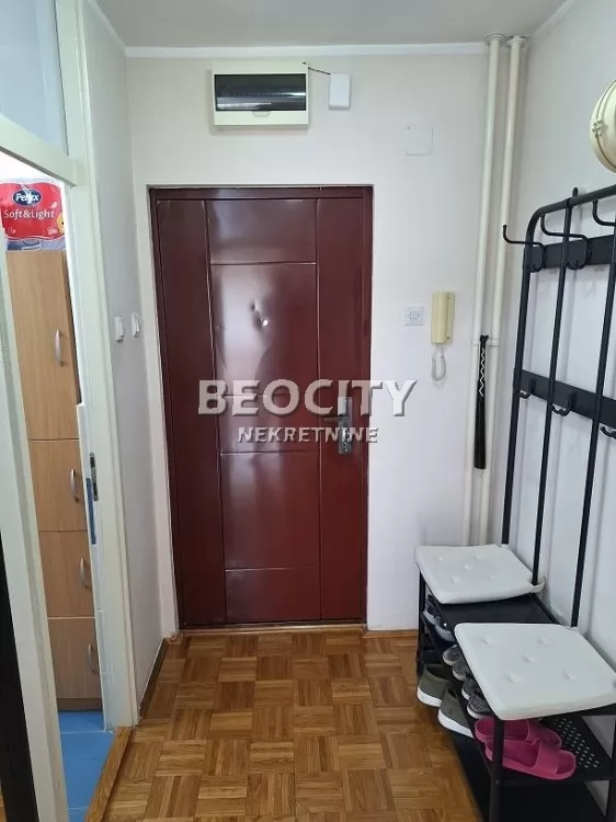 Trosoban stan, 79 m2, Centar, Marka Čelebonovića ID: 131989 12