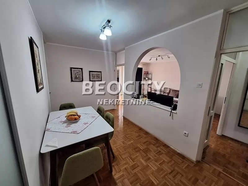 Trosoban stan, 79 m2, Centar, Marka Čelebonovića ID: 131989 3