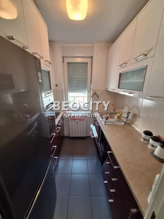 Trosoban stan, 79 m2, Centar, Marka Čelebonovića ID: 131989 5