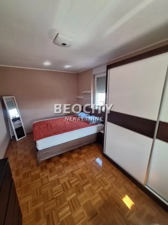 Trosoban stan, 79 m2, Centar, Marka Čelebonovića ID: 131989 7