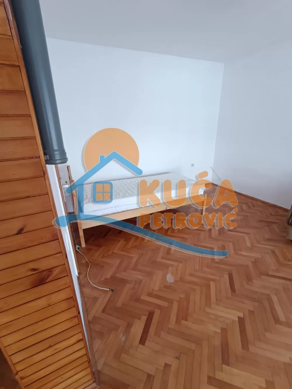 Trosoban stan, 98 m2, Durlan, Knjaževačka ID: i-03831 1