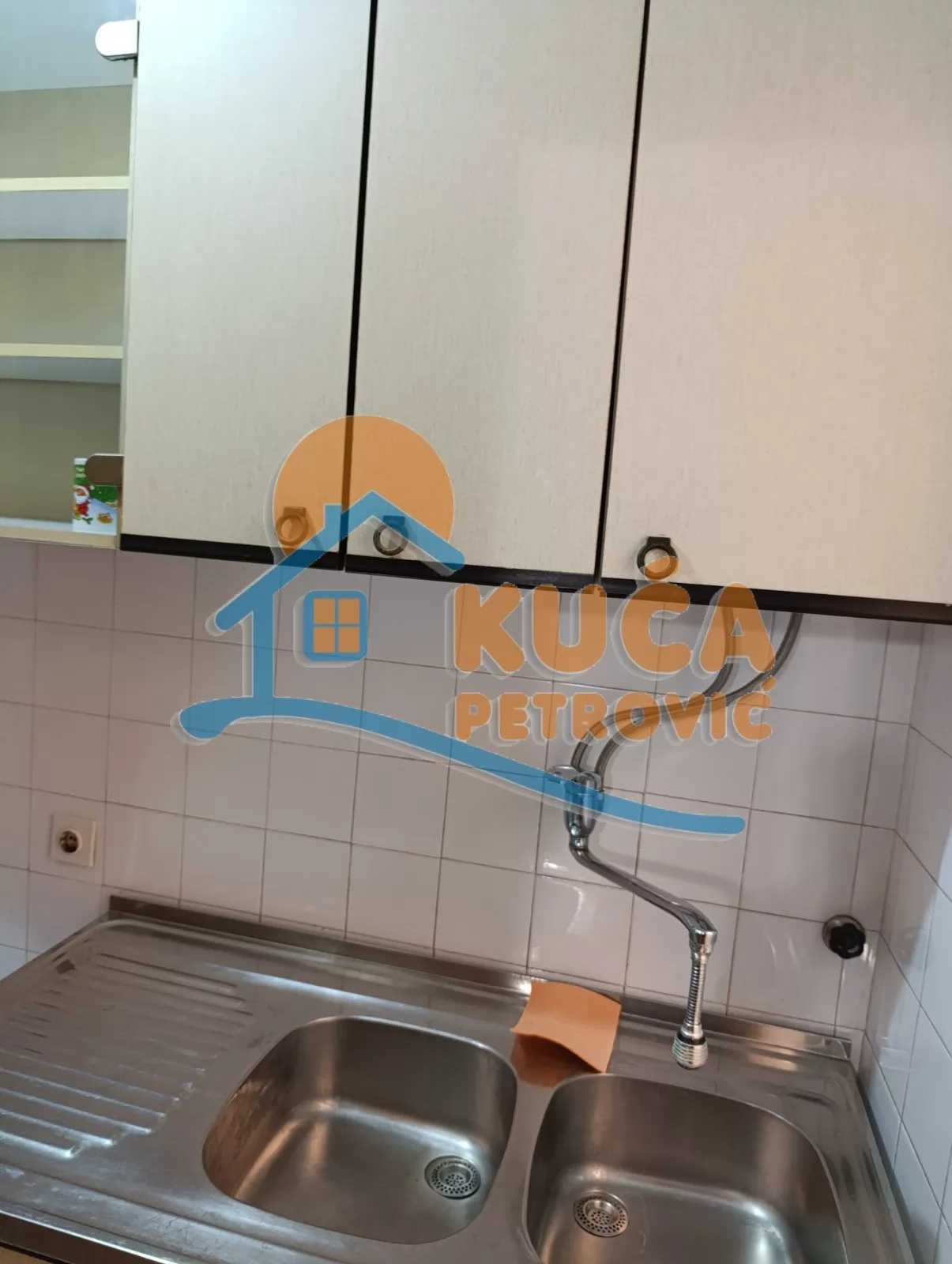 Trosoban stan, 98 m2, Durlan, Knjaževačka ID: i-03831 6