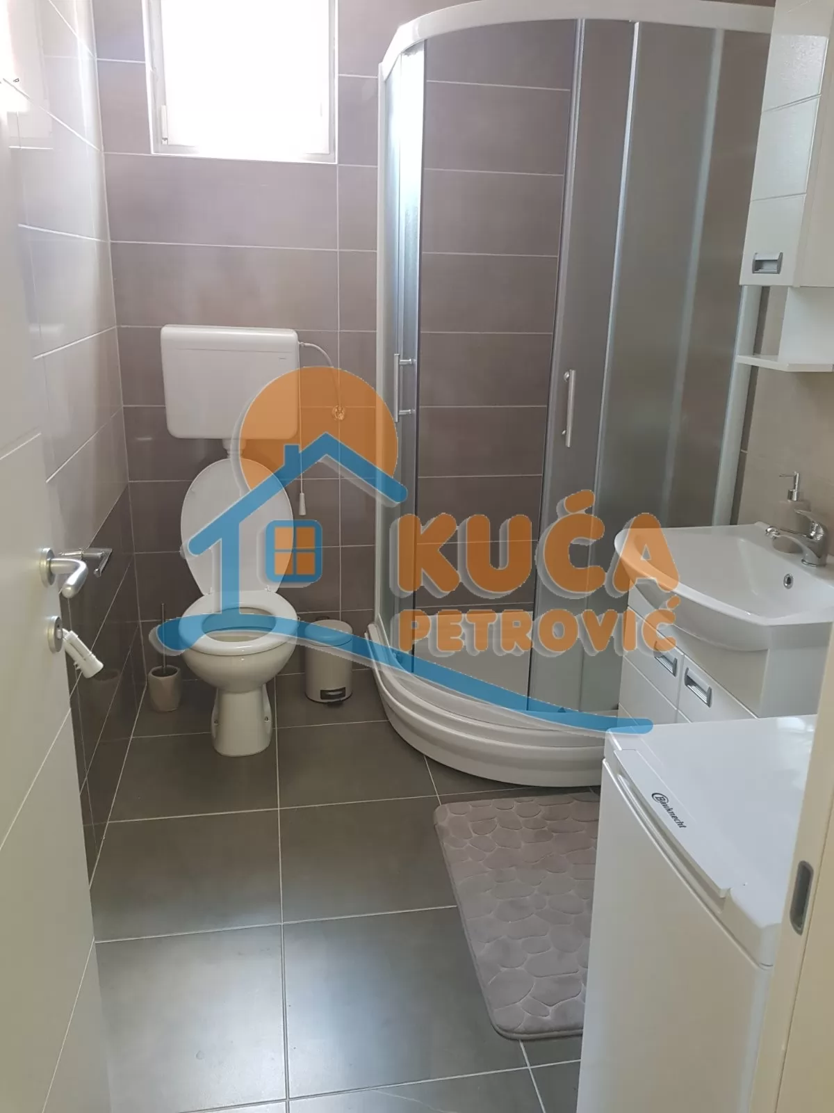 Jednosoban stan, 42 m2, Donja Vrežina, Stanislava Biničkog ID: i-09220 16