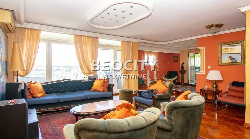 Trosoban stan, 146 m2, Centar, Vojvode Stepe ID: 132275 1