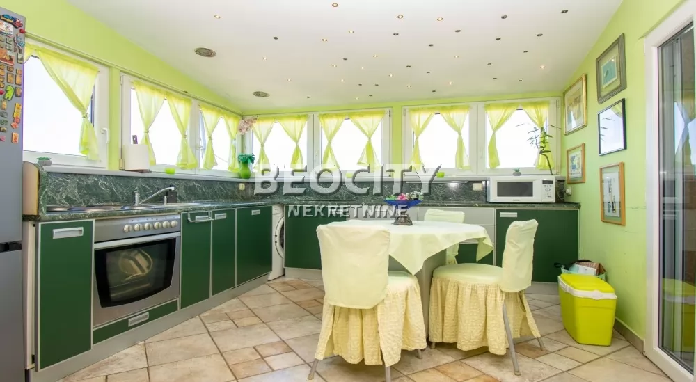 Trosoban stan, 146 m2, Centar, Vojvode Stepe ID: 132275 5