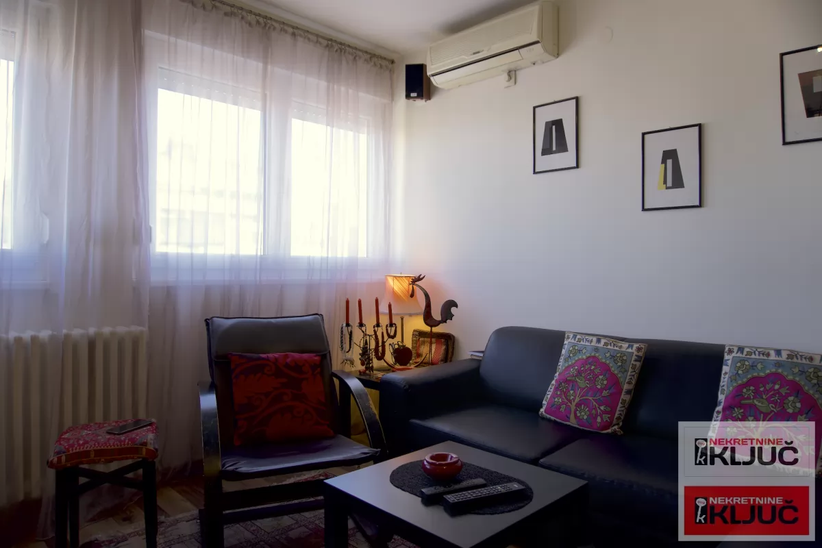 BULEVAR, 55m2, Dvosoban, Renoviran 2