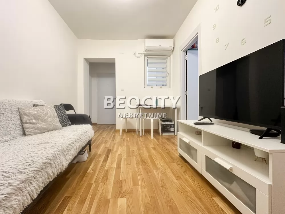 Dvosoban stan, 37 m2, Gundulićev venac ID: 132342 1
