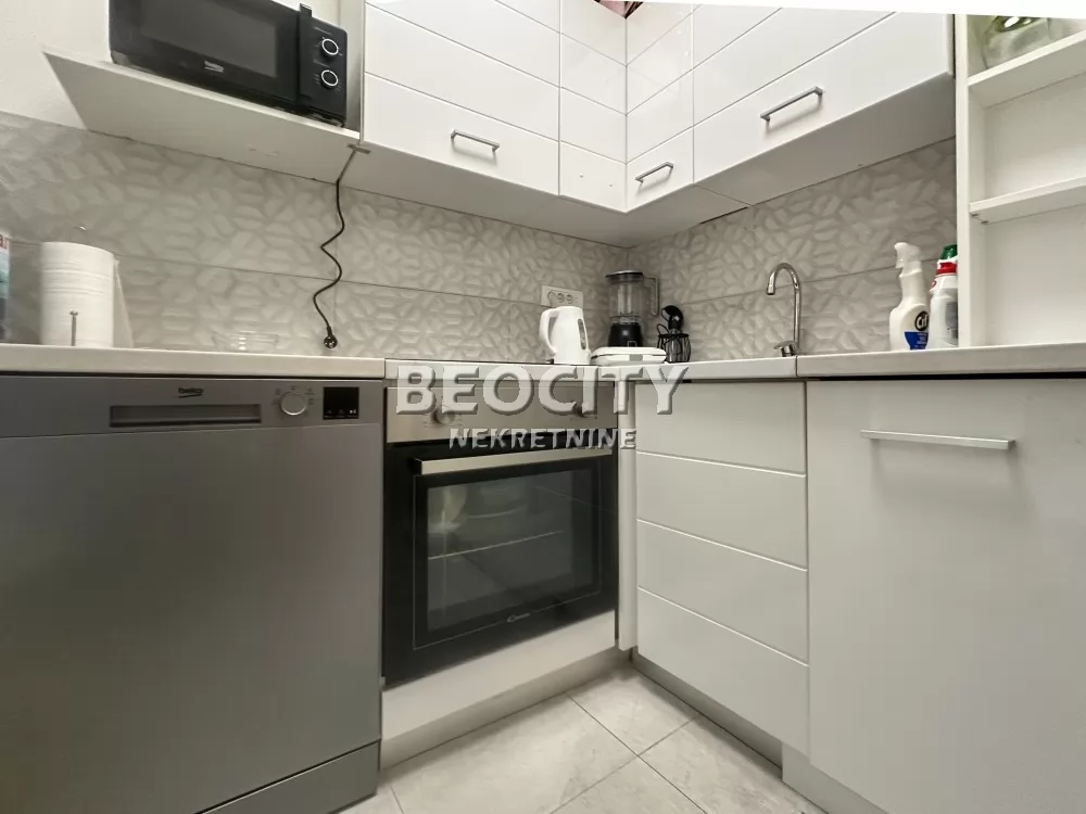Dvosoban stan, 37 m2, Gundulićev venac ID: 132342 5