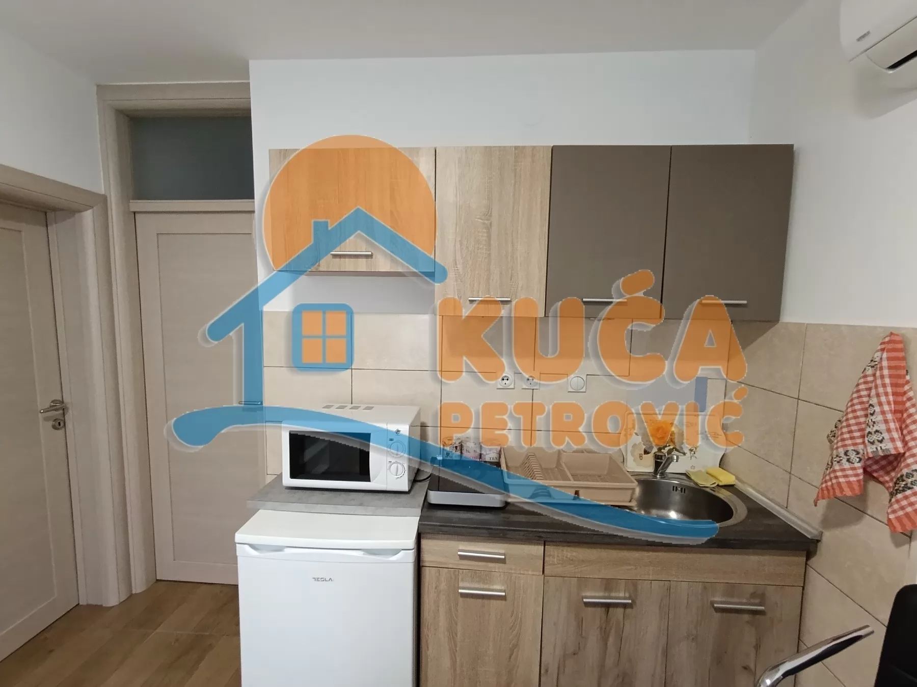 Jednosobna kuća, 38 m2, Obilićev Venac, Obilićev venac ID: i-016476 5