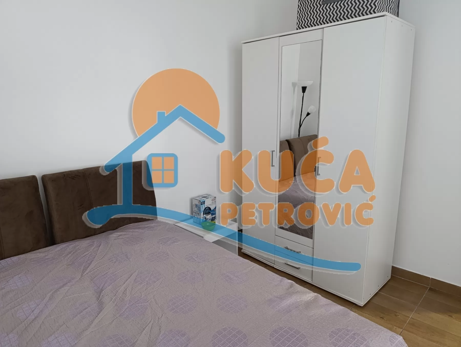 Jednosobna kuća, 38 m2, Obilićev Venac, Obilićev venac ID: i-016476 8
