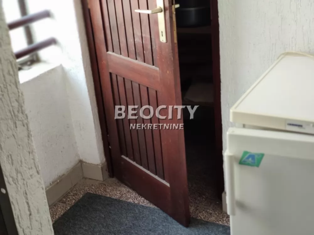 Dvosoban stan, 36 m2, Podbara, Jug Bogdanova ID: 81009 12