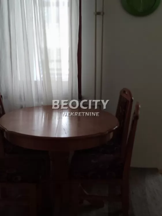 Dvosoban stan, 36 m2, Podbara, Jug Bogdanova ID: 81009 7