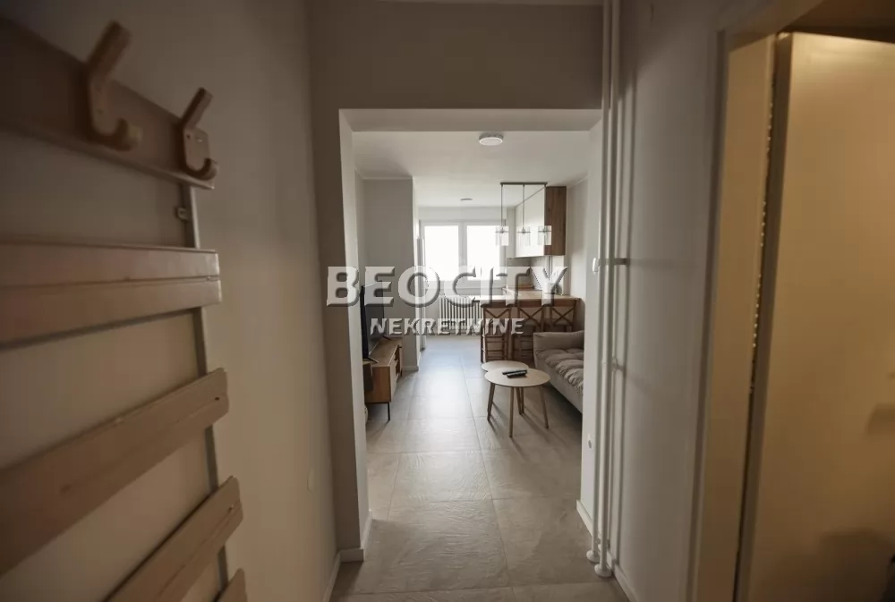 Dvosoban stan, 38 m2, Novi Sad, Bulevar Oslobođenja ID: 132431 8