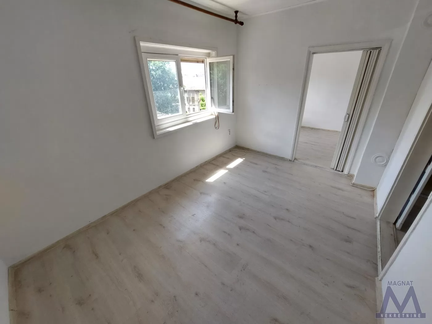 Stan,NOVI SAD,PODBARA,kv: 29, € 70000, ID: 1019314 1