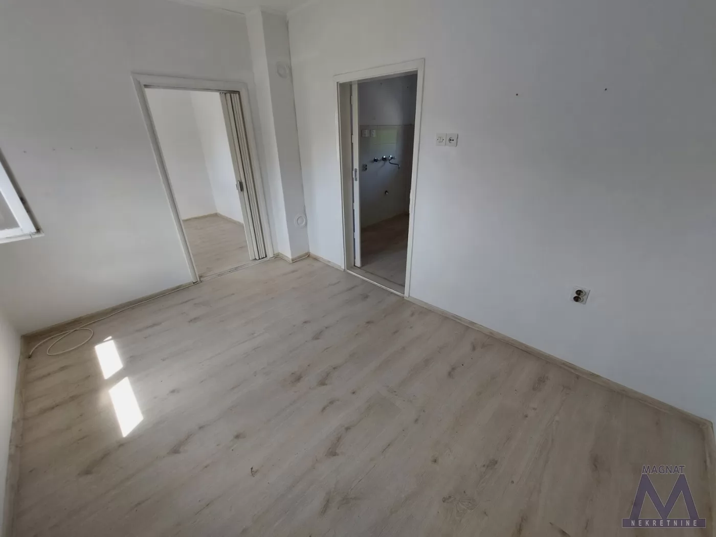 Stan,NOVI SAD,PODBARA,kv: 29, € 70000, ID: 1019314 2