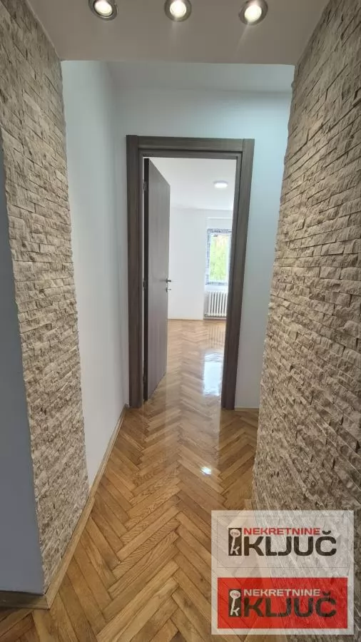 CARA DUŠANA, 58m2, Trosoban, Renoviran 10