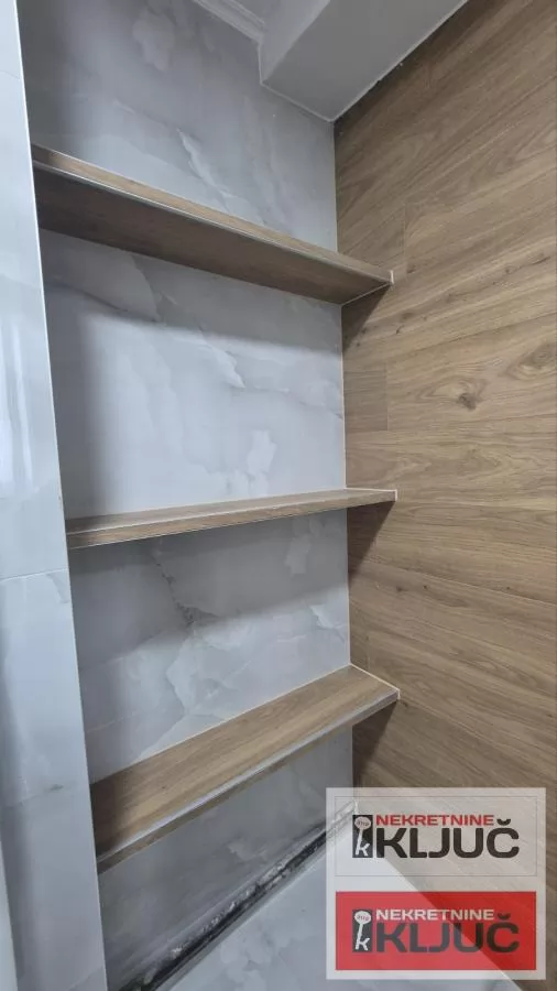 CARA DUŠANA, 58m2, Trosoban, Renoviran 11