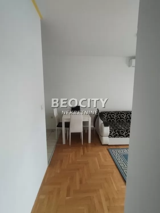 Dvosoban stan, 37 m2, Telep, Somborska ID: 128319 2