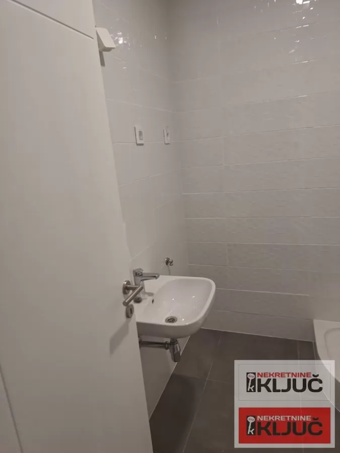 NOVO NASELJE, 43m2, Dvosoban, Nov, Useljiv 9