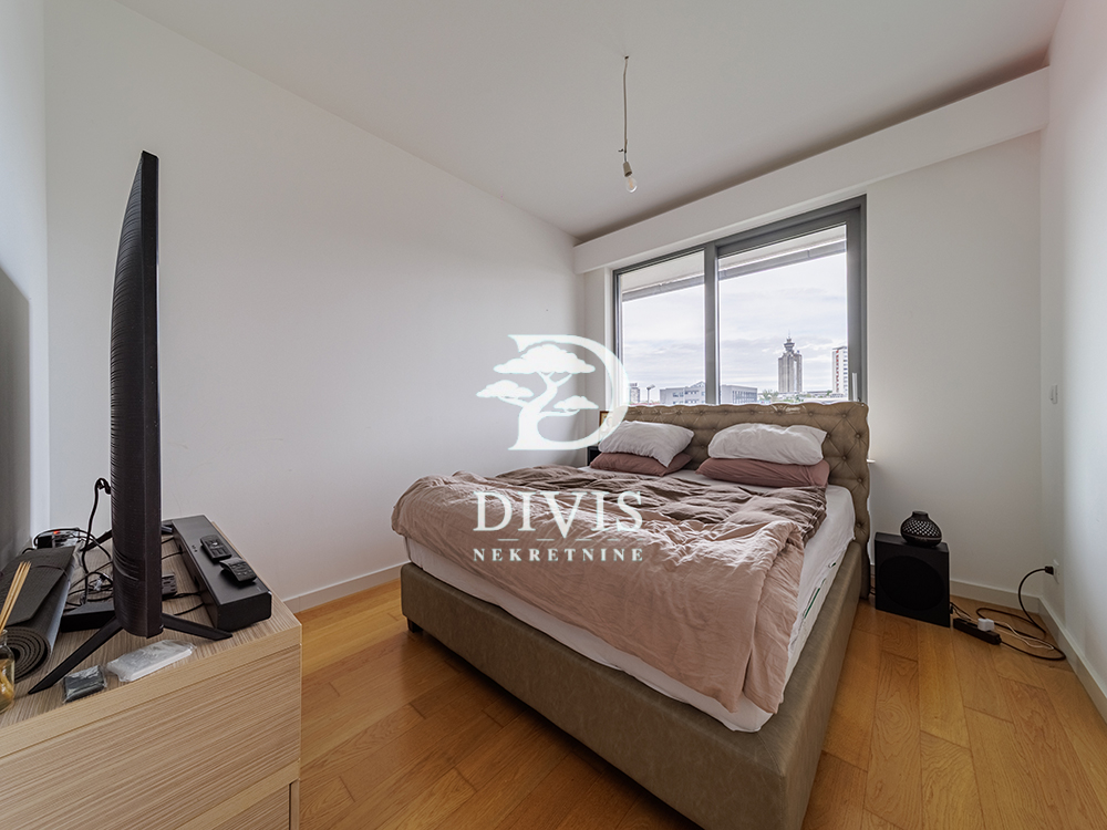 Prodaja 3 0 stan  Omladinskih brigada   West 65 90m² 5