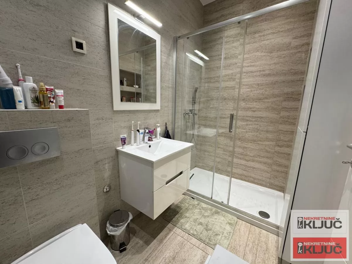SAJMIŠTE, 97m2, Četvorosoban, Novogradnja 12