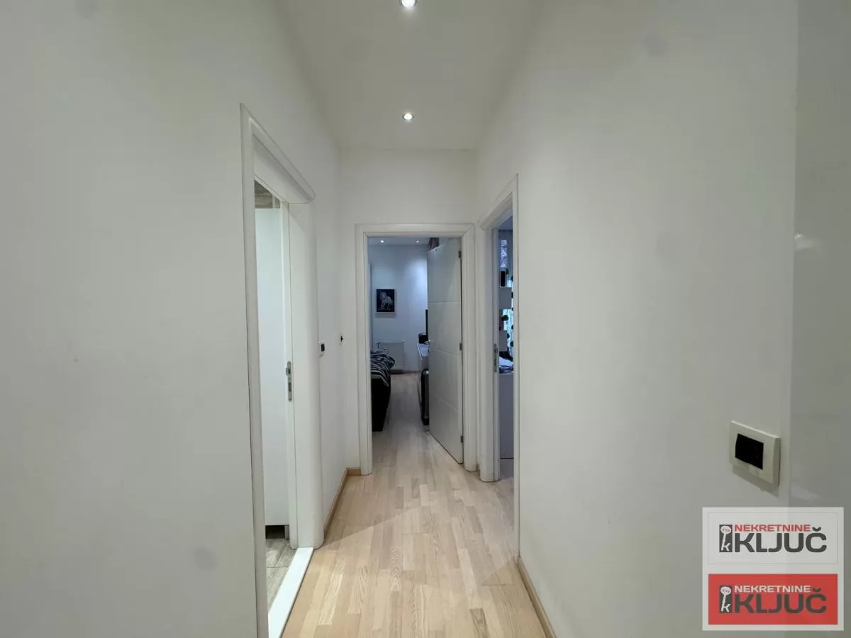 SAJMIŠTE, 97m2, Četvorosoban, Novogradnja 9
