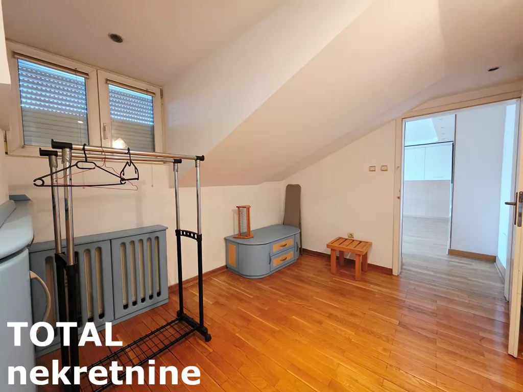 Stan,NOVI SAD,BULEVAR,kv: 145.00, € 246500, ID: 1102625 12
