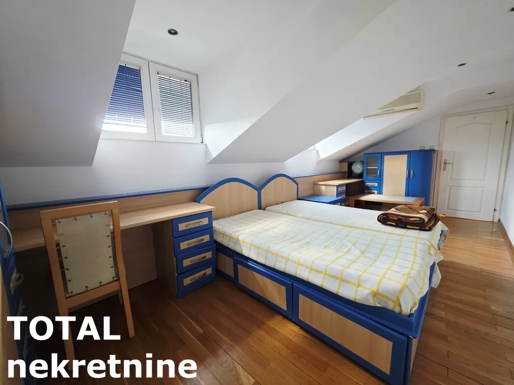 Stan,NOVI SAD,BULEVAR,kv: 145.00, € 246500, ID: 1102625 14